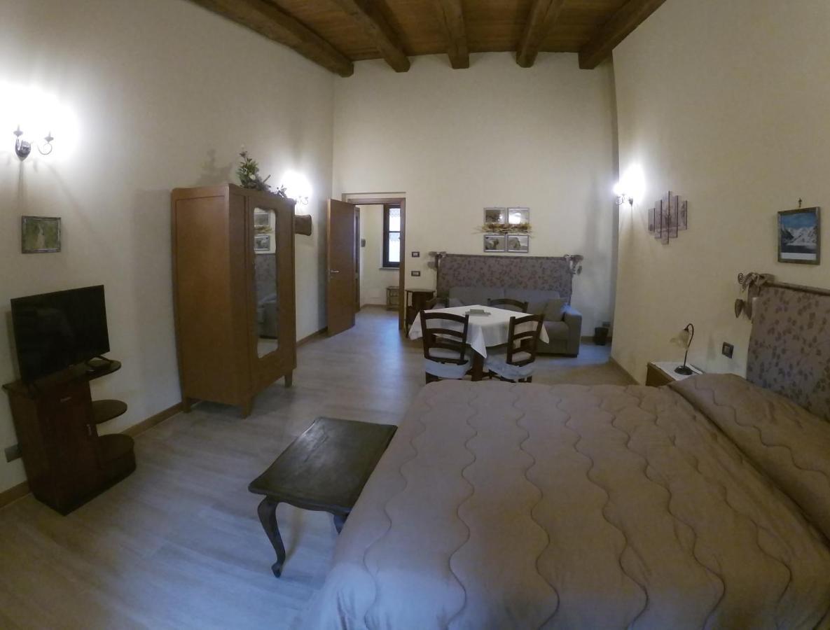 Agriturismo Locanda Dei Cacciatori Dogliani Exterior photo